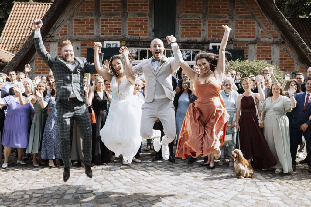 Hochzeitsfotograf_Bremen_luxuriöse_Hochzeitsreportagen_www.herzfoto.com