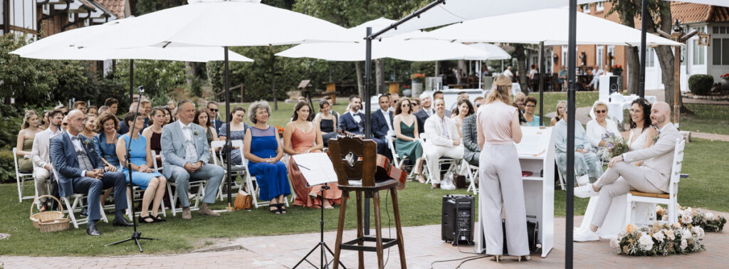 Freie_Trauung_Ringtausch_Kirchseelte_Dreimädelhaus