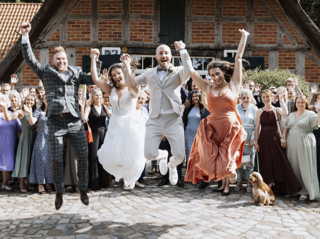 Hochzeitsfeier im Dreimädelshaus in Kirchseelte - Hochzeitsfotograf in Bremen